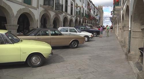 Imaxe da concentracin de coches clsicos